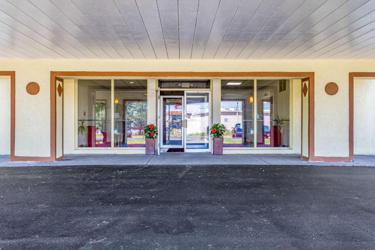 Econo Lodge Fredonia Eksteriør billede